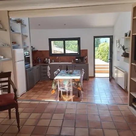 Maison De Charme Avec Vue Sur La Vallee De La Ceze Apartment *